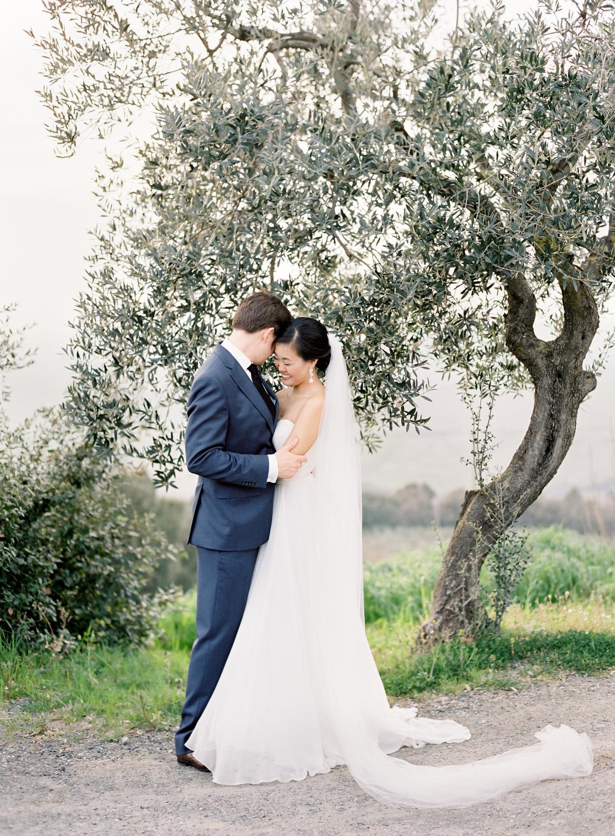 Gorgeous Organic Tuscany Wedding 0062