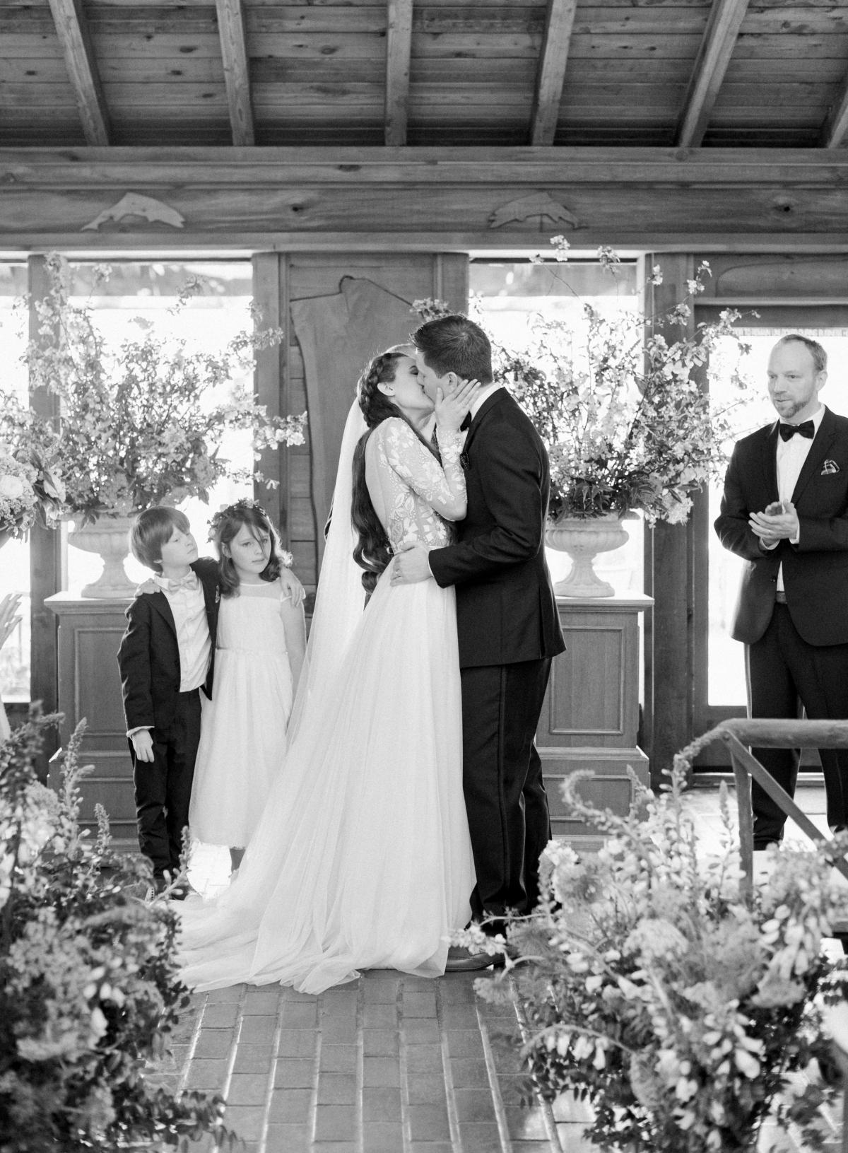 Poulsbo Washington Kiana Lodge Wedding 0014