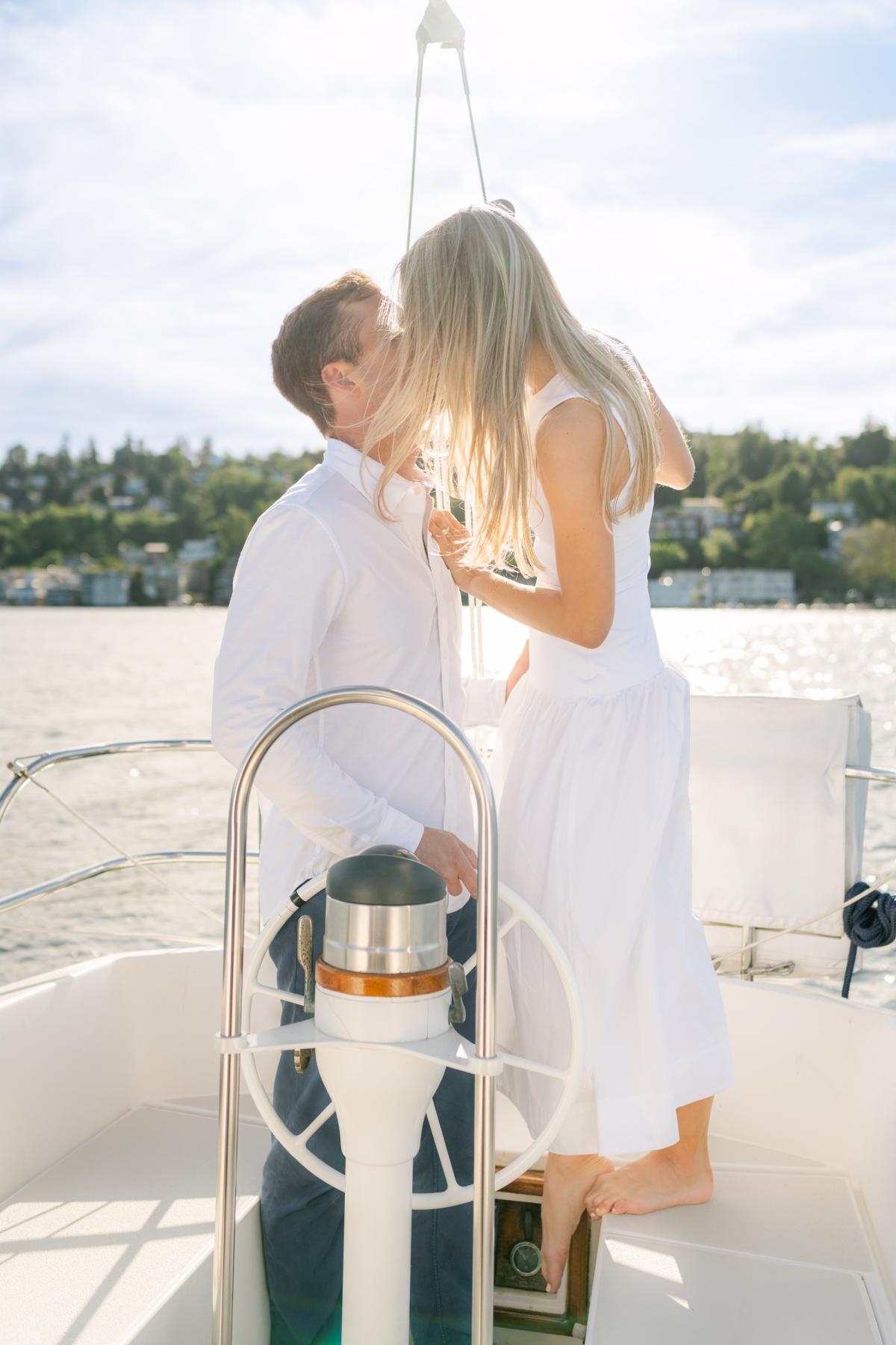 O Malley Photographers Seattle Boat Engagement 0014