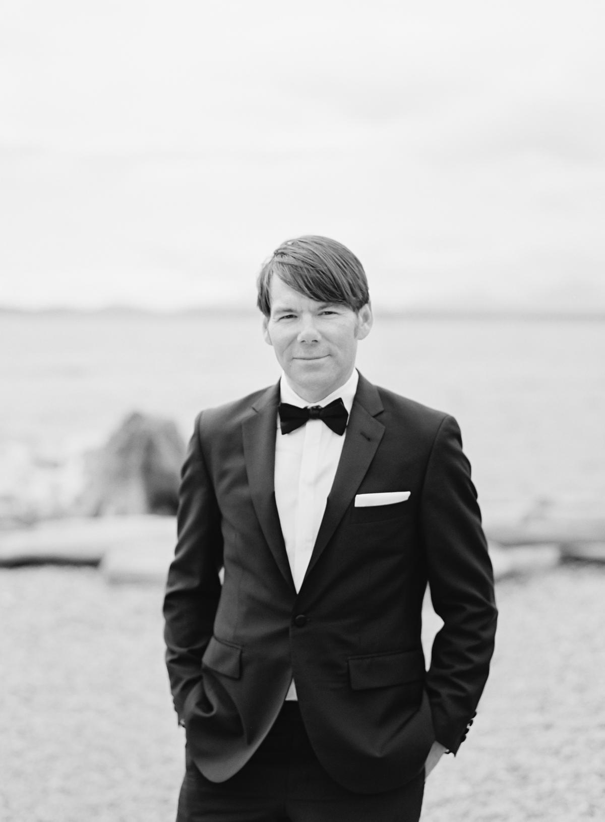 Downtown seattle wedding sinclair moore 0013