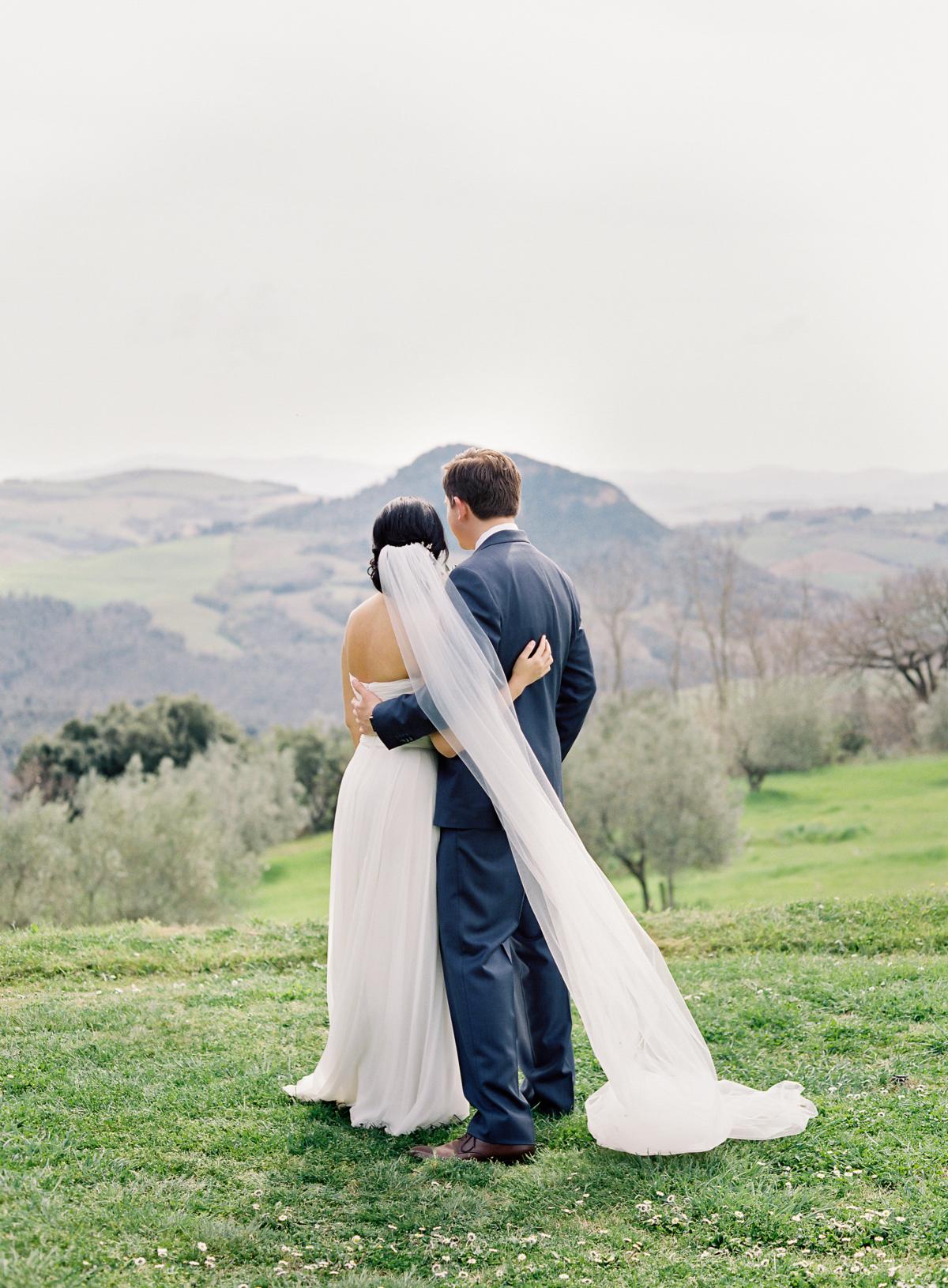Gorgeous Organic Tuscany Wedding 0025