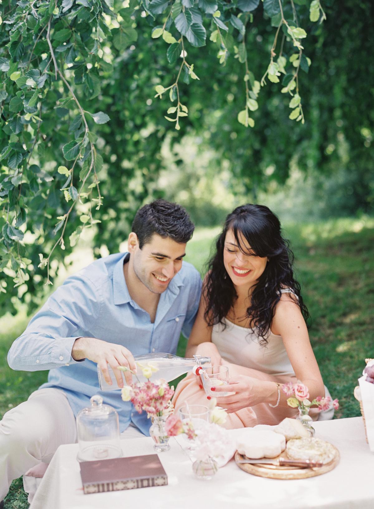 Paris france engagement picnic elopement omalley 0003